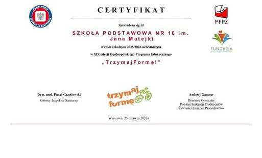 Zdjęcie do Nasza szkoła z Certyfikatem Programu &bdquo;Trzymaj Formę!&rdquo;