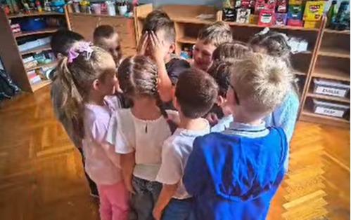 Zdjęcie do Klasa 1 Alfa realizuje projekt &bdquo;Lekcje z emocjami&rdquo; &ndash; Uniwersytet Dzieci
